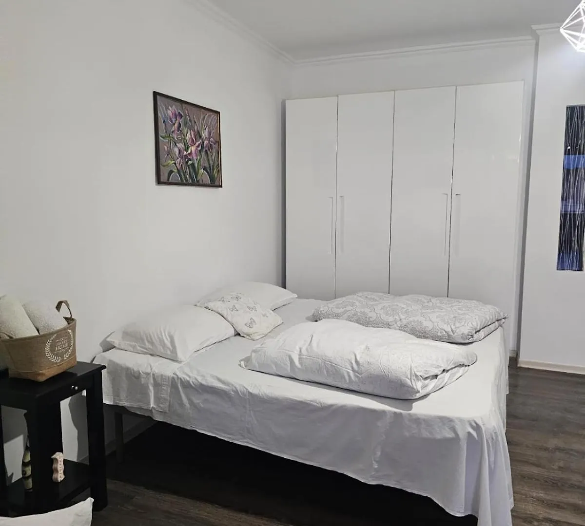 Main Apartment تيرانا